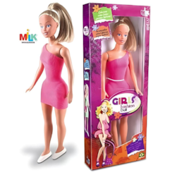 Boneca Girls Fashion Doll Milk