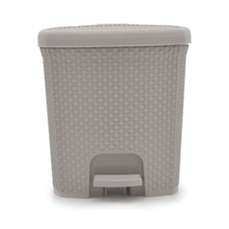 Lixeira Naturalle Rattan C/pedal 7,5lt Ar Rischioto